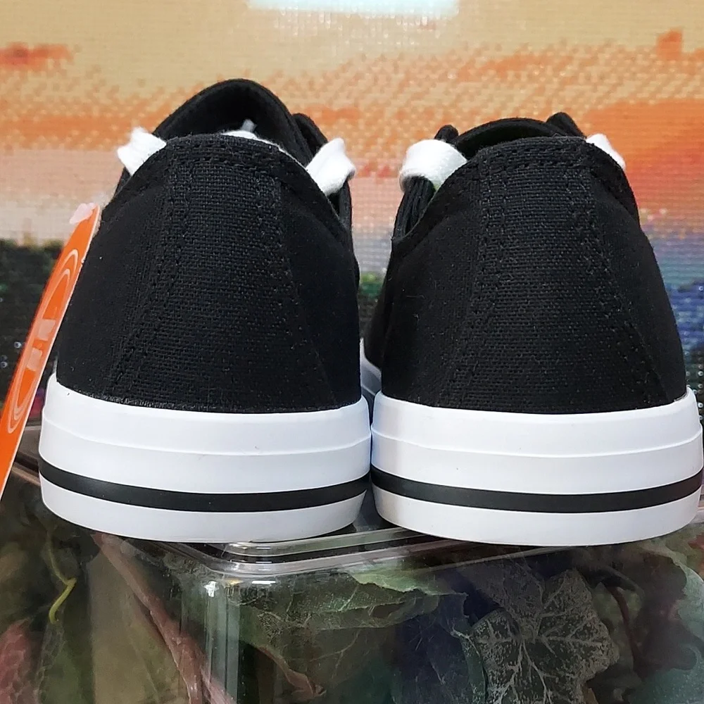 Boys Canvas Casual Lace-up Low-Top Sneaker